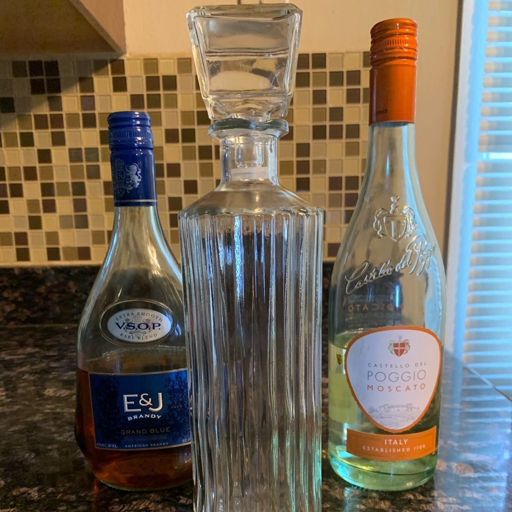 Liquor bottle